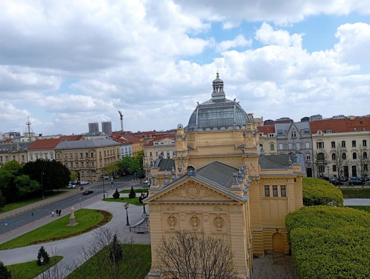 Music Apartment Benedikta Zagreb Exteriör bild